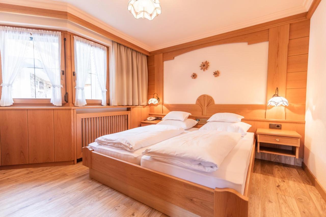 Hotel Garni Apart Tina Ischgl Exterior foto